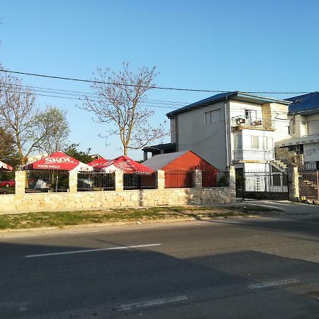 Hotel La Mariana Vama Veche Zewnętrze zdjęcie
