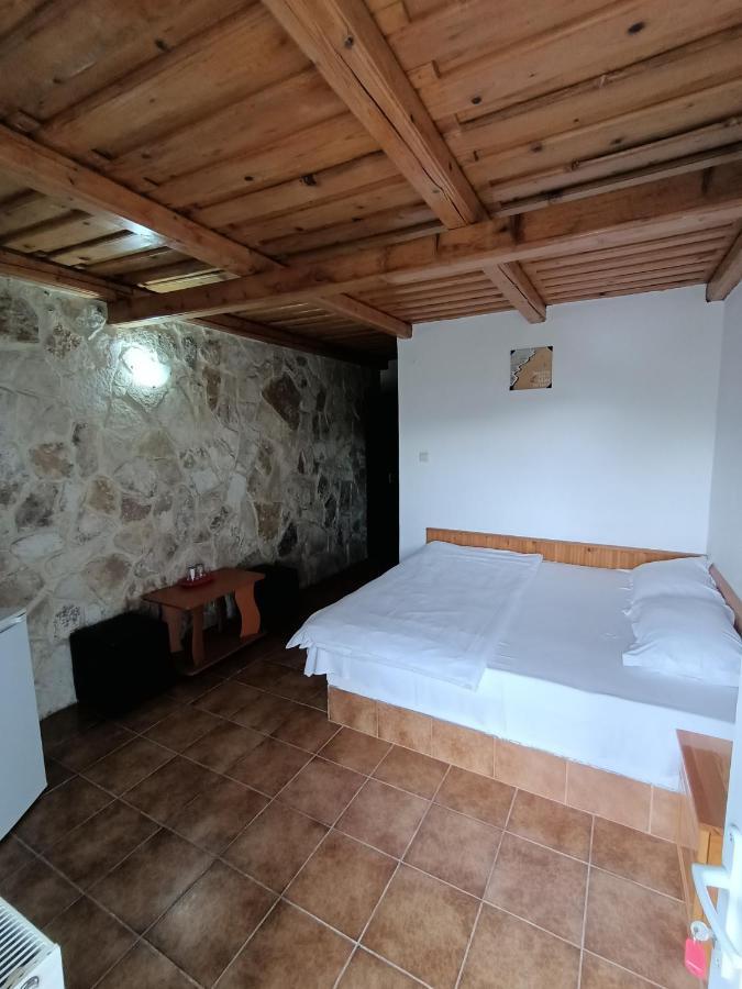 Hotel La Mariana Vama Veche Zewnętrze zdjęcie
