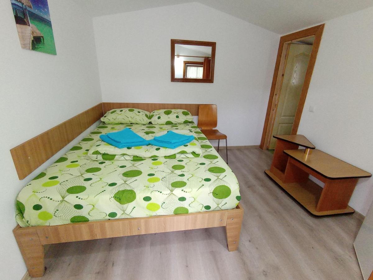 Hotel La Mariana Vama Veche Zewnętrze zdjęcie
